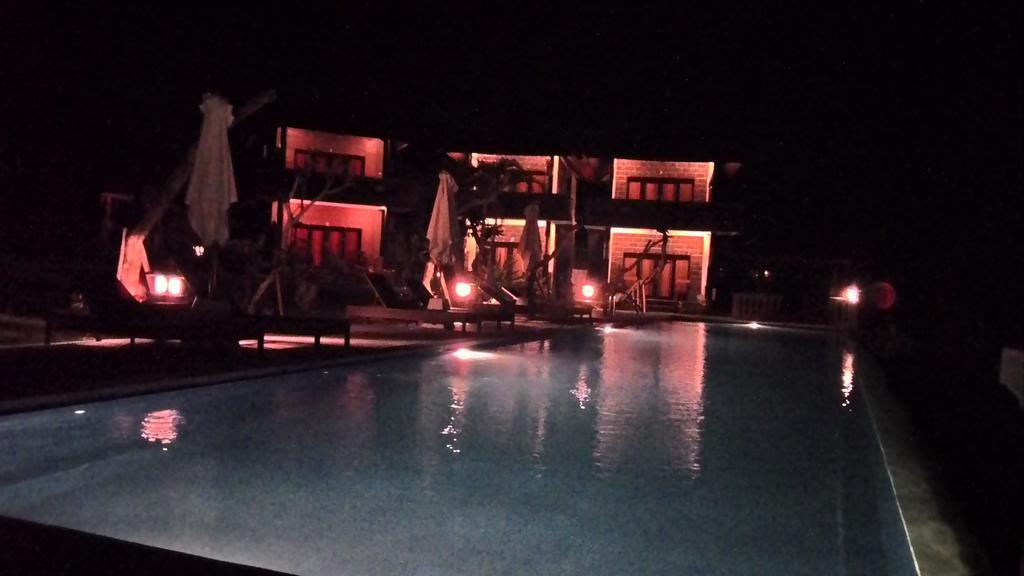 Gubug Balian Beach Bungalow Selemadeg  Exterior foto